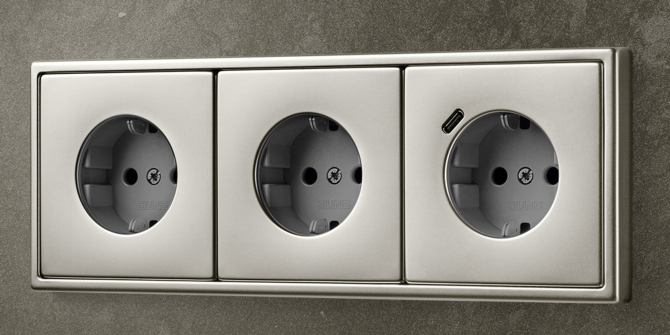 SCHUKO® Steckdosen mit USB bei Elektro Kaiser in Riedering