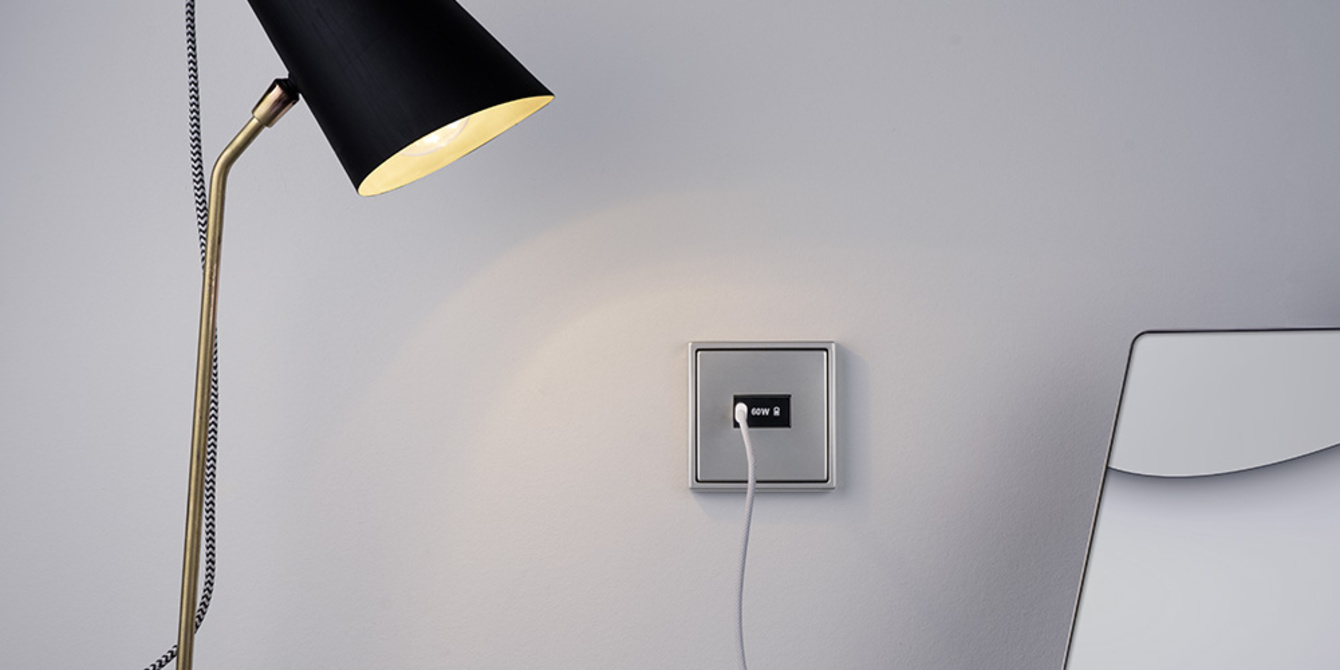 Ladegerät USB PD 60 bei Elektro Kaiser in Riedering